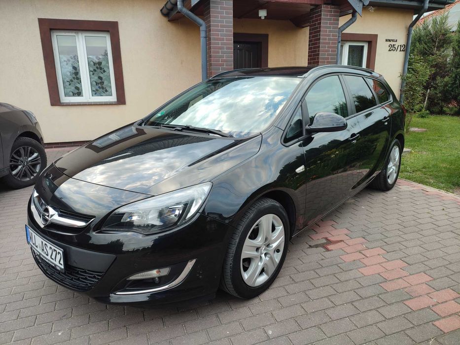 Opel Astra Lift 1.4 T 140KM z Niemiec