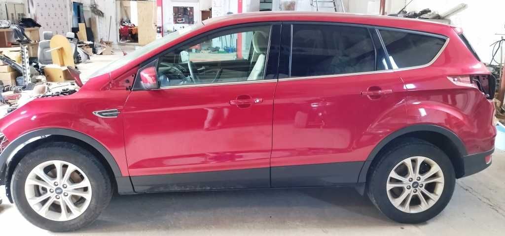 Двері дверь колір J7 RR UJ Ford Escape Kuga Форд Ескейп Эскейп 2013 -