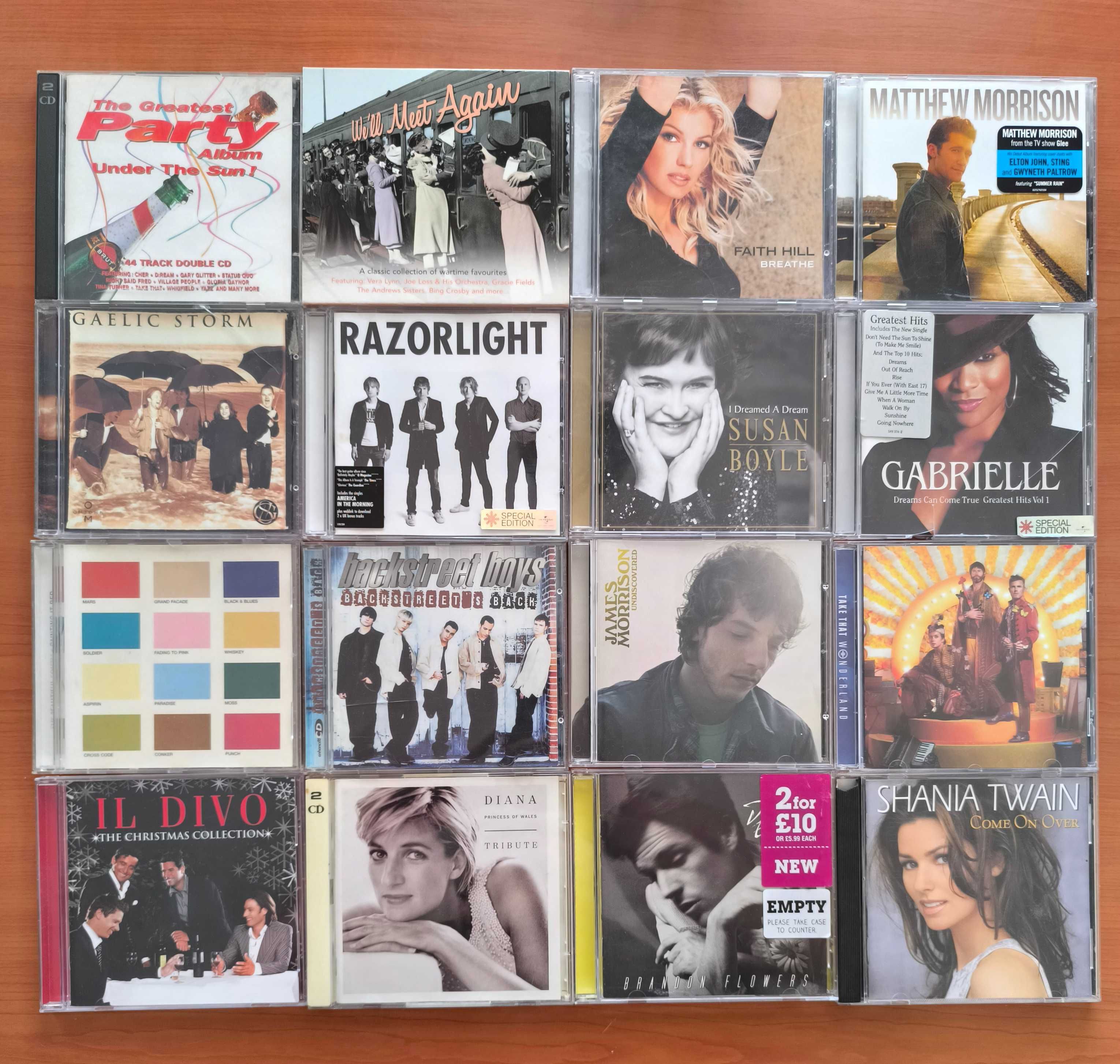 Grande Lote de 135 Cds tudo 135€