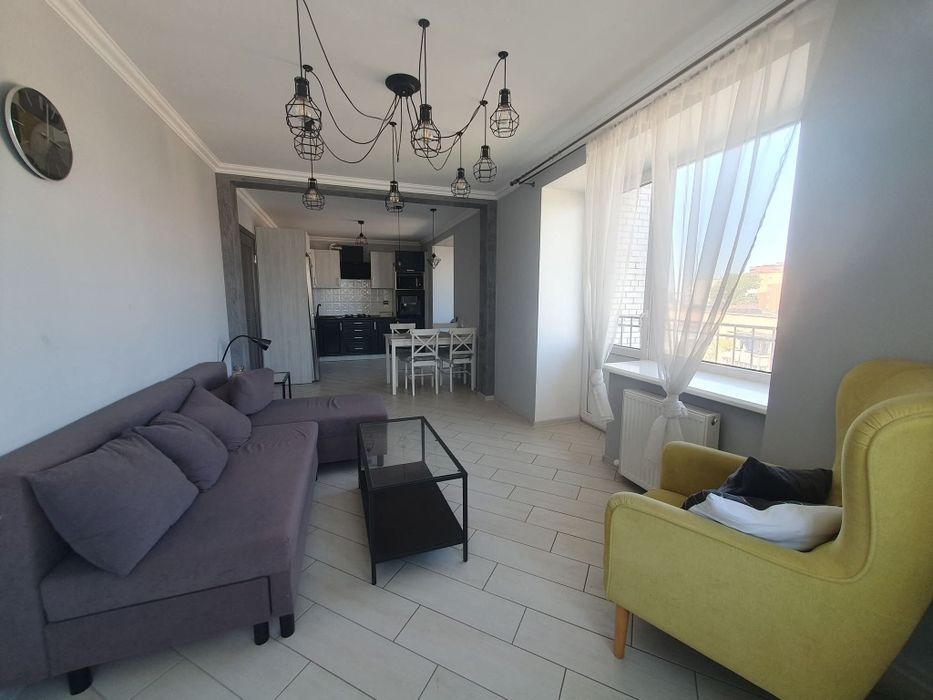 Оренда 1 км квартири по вулиці Квітовій, Старий Парк