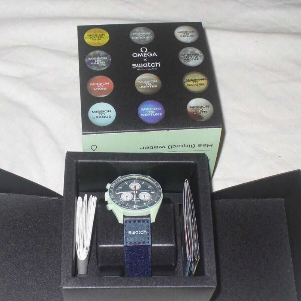 Omega x Swatch SO33G100 - Kosmiczny Design Inspirowany Ziemią