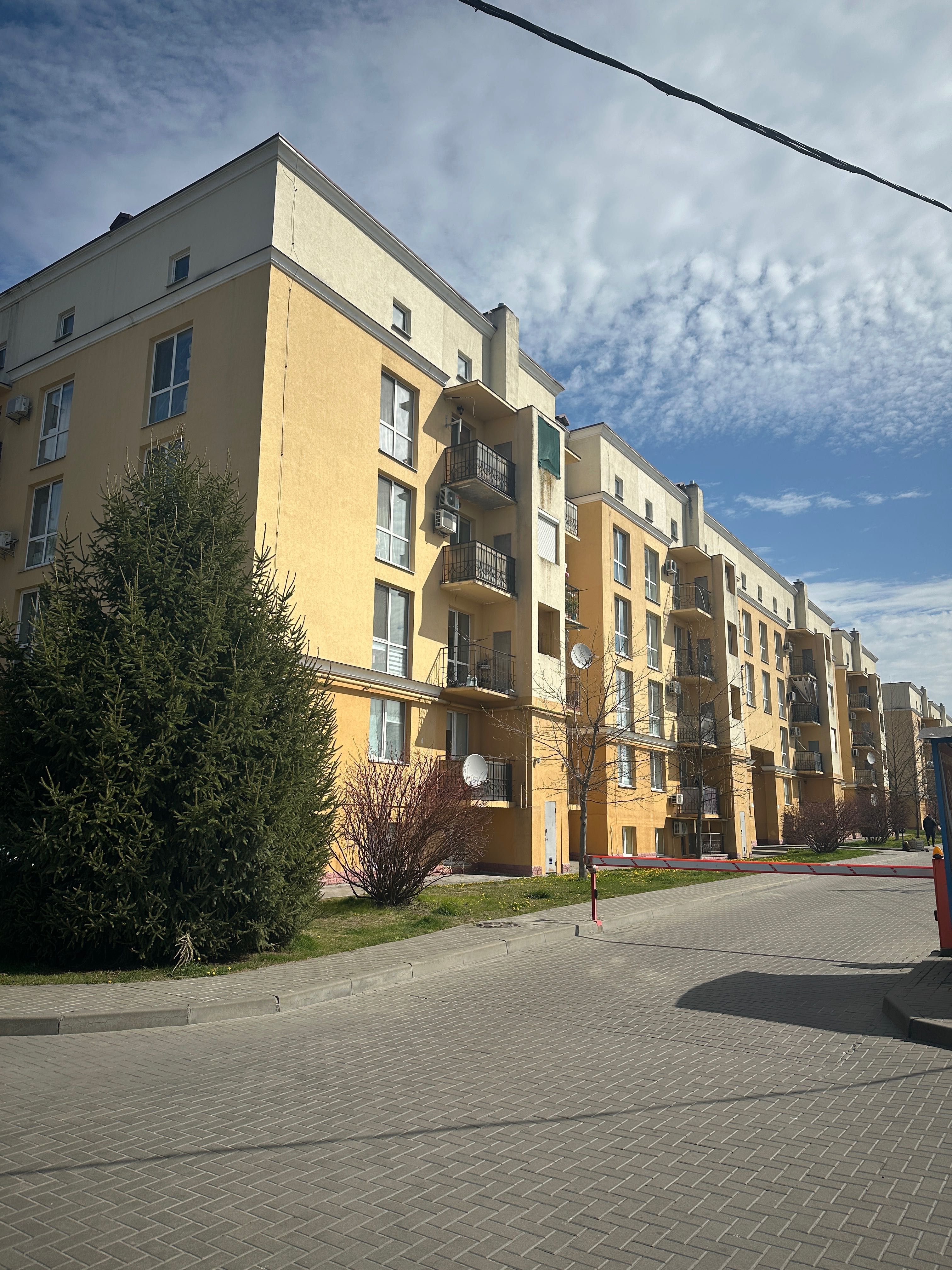 Продаж однокімнатної квартири з ремонтом в с. Чайки. Сонцтаун