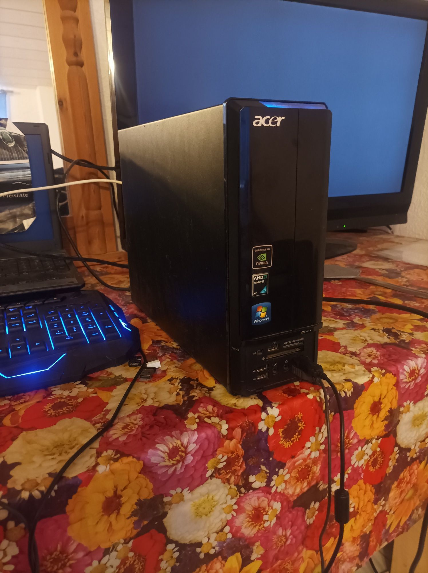 Komputer Acer Aspire AX3300 plus klawiatura,mysz