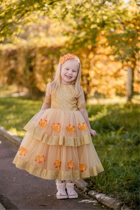 Сукня на випуск