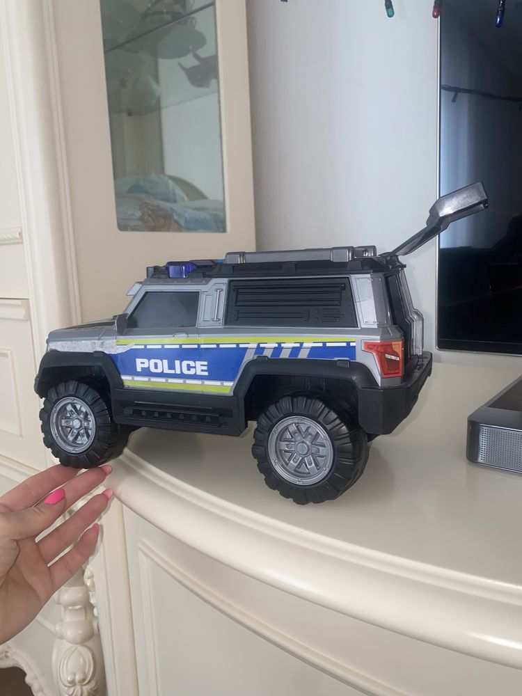 Машика полицейская Dickie Toys Полиция со светом и музыкой