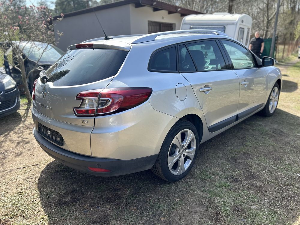 Renault Megane 3 na czesci TED69 maska drzwi zderzak klapa lampa