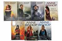 Czarne Kamienie / zestaw 7 książek / Anne Bishop