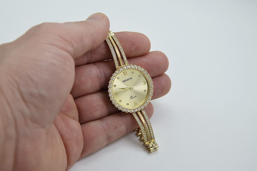 Złoty Okrągły Zegarek Damski 14K 585 Geneve z Kamieniami Gdańsk lw107y