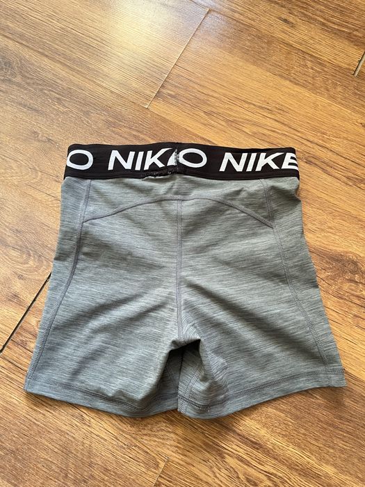 Шорти жіночі спортивні Nike pro