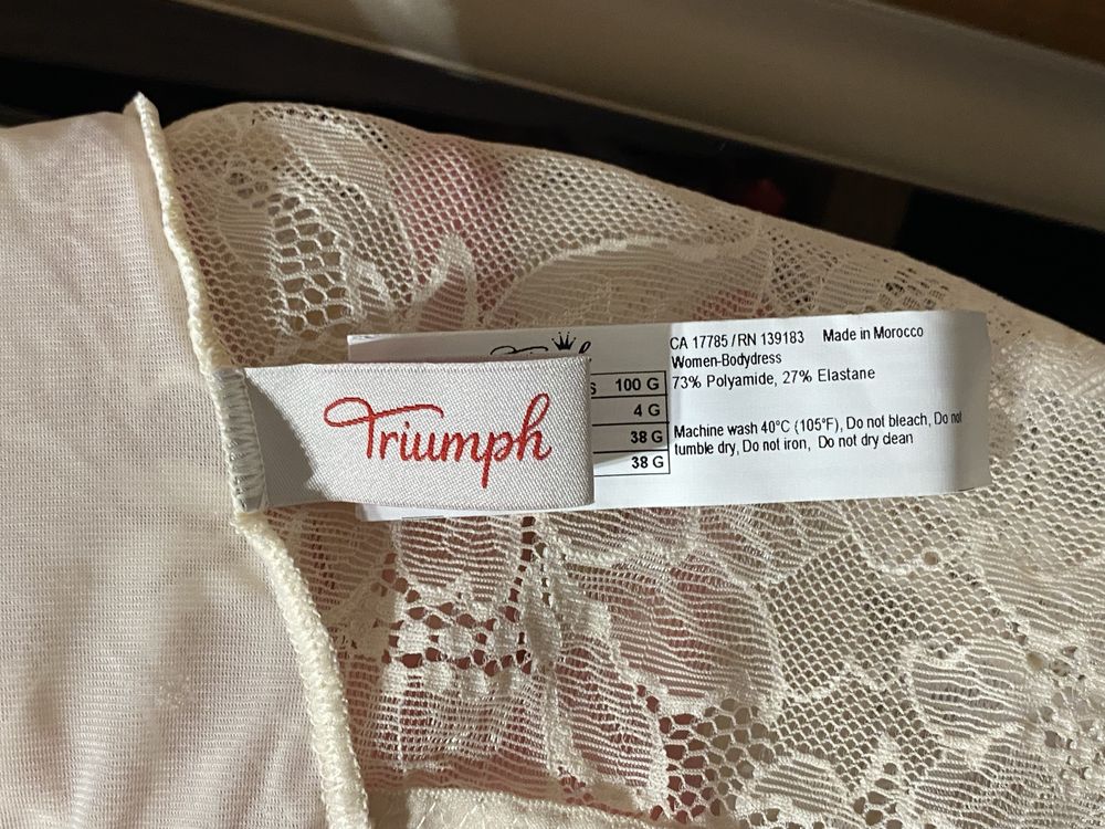 Koronkowe body Triumph Amourette Charm BS, 85G-cielisty-nowy