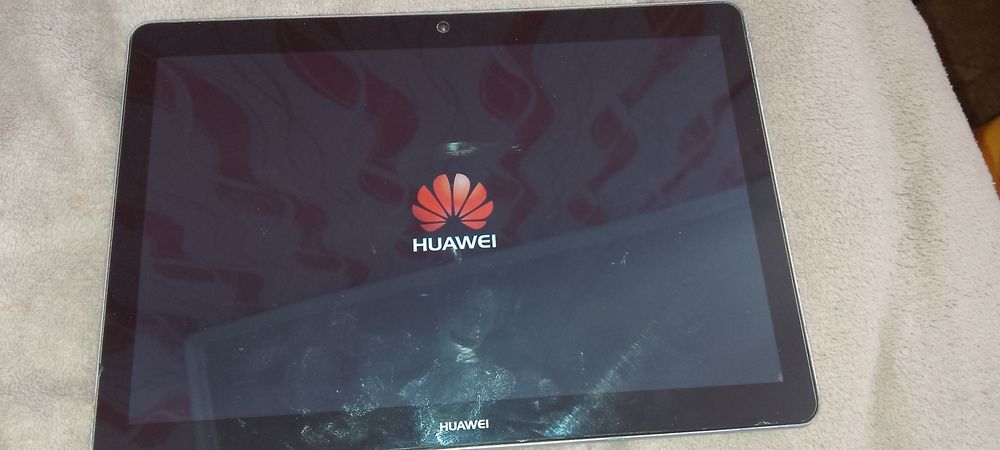 Продам Планшет HUAWEL