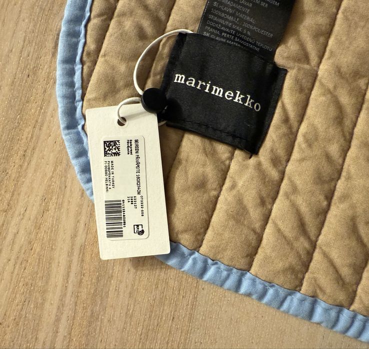 Marimekko narzuta na łóżko