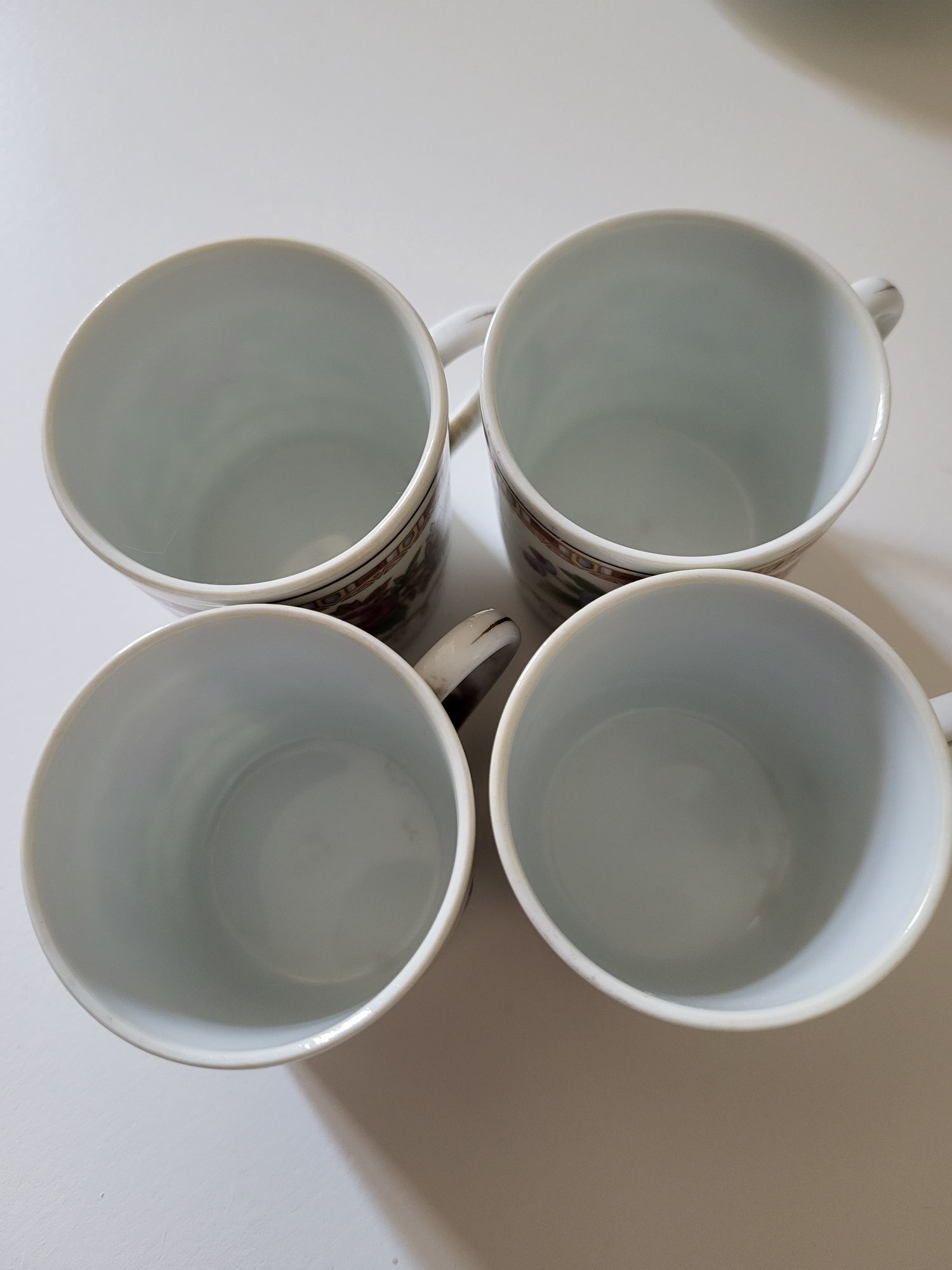 Komplet 4 filiżanek do kawy porcelana