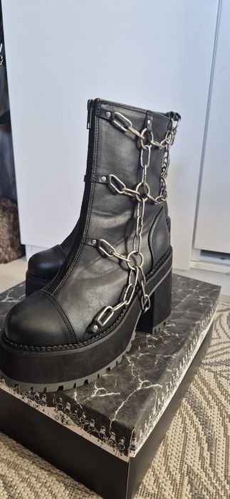 Buty na platformie, koturnie demonia assault-66