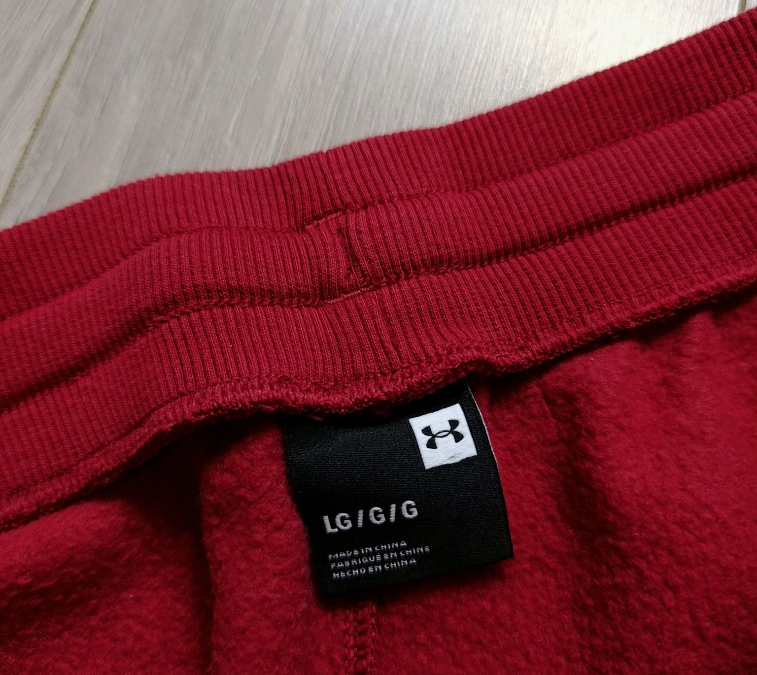 Nowe męskie spodenki bawełniane sportowe Under Armour roz. L