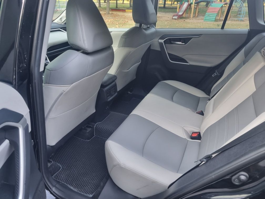 Toyota Rav4 2019 xle premium