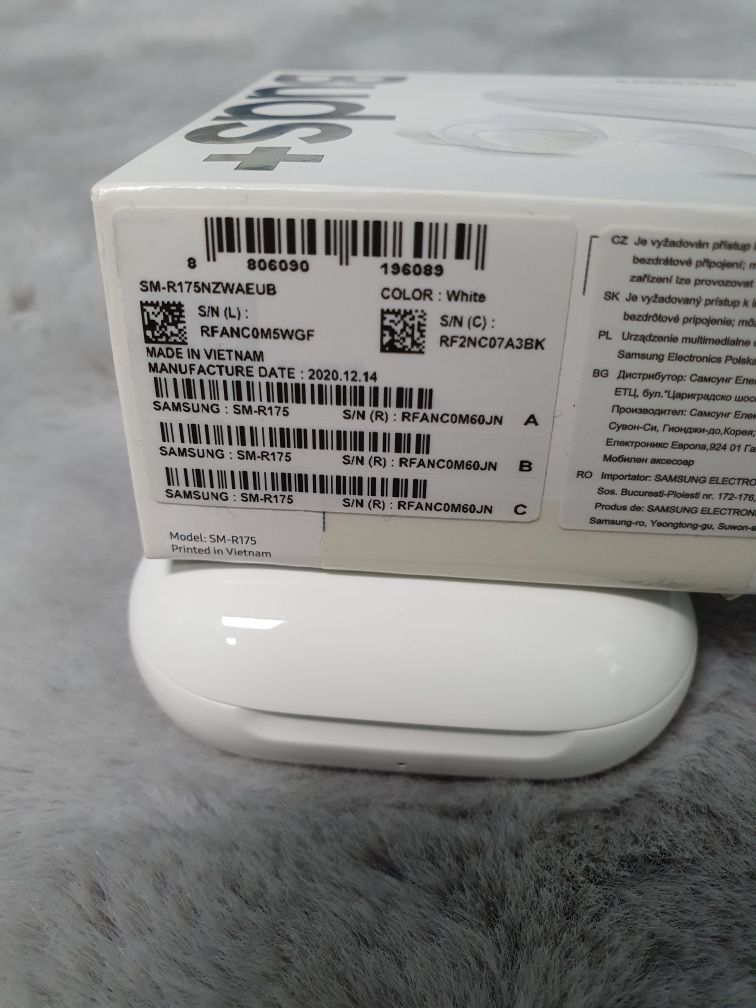Samsung Galaxy Buds+ SM-R175