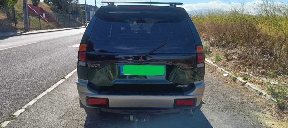 Mitsubishi Pajero Sportwagon 2.5 99c 2001