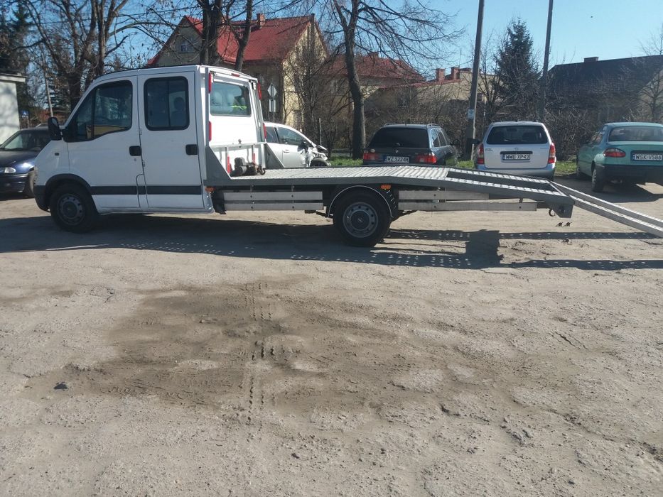 Auto holowania Pomoc drogowa 24H