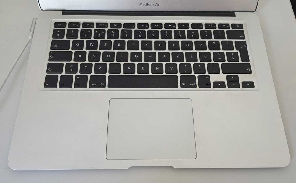 Macbook Air A1369 Late 2010 Prateado