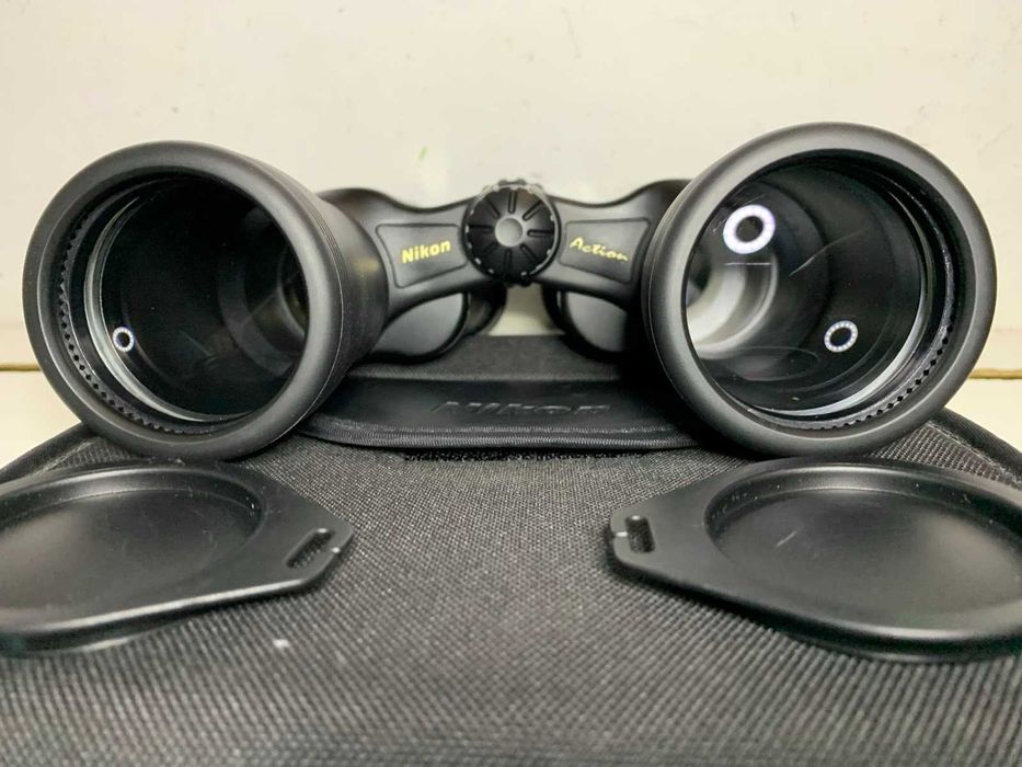 Бінокль Nikon Action 16х50