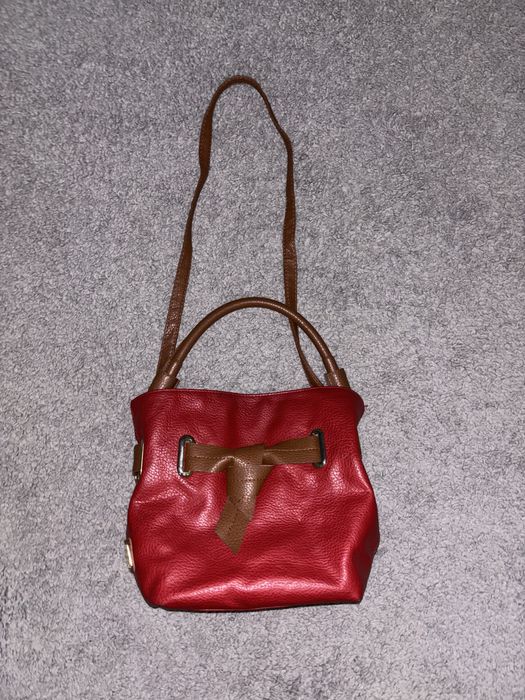 шкіряна сумка Valentino