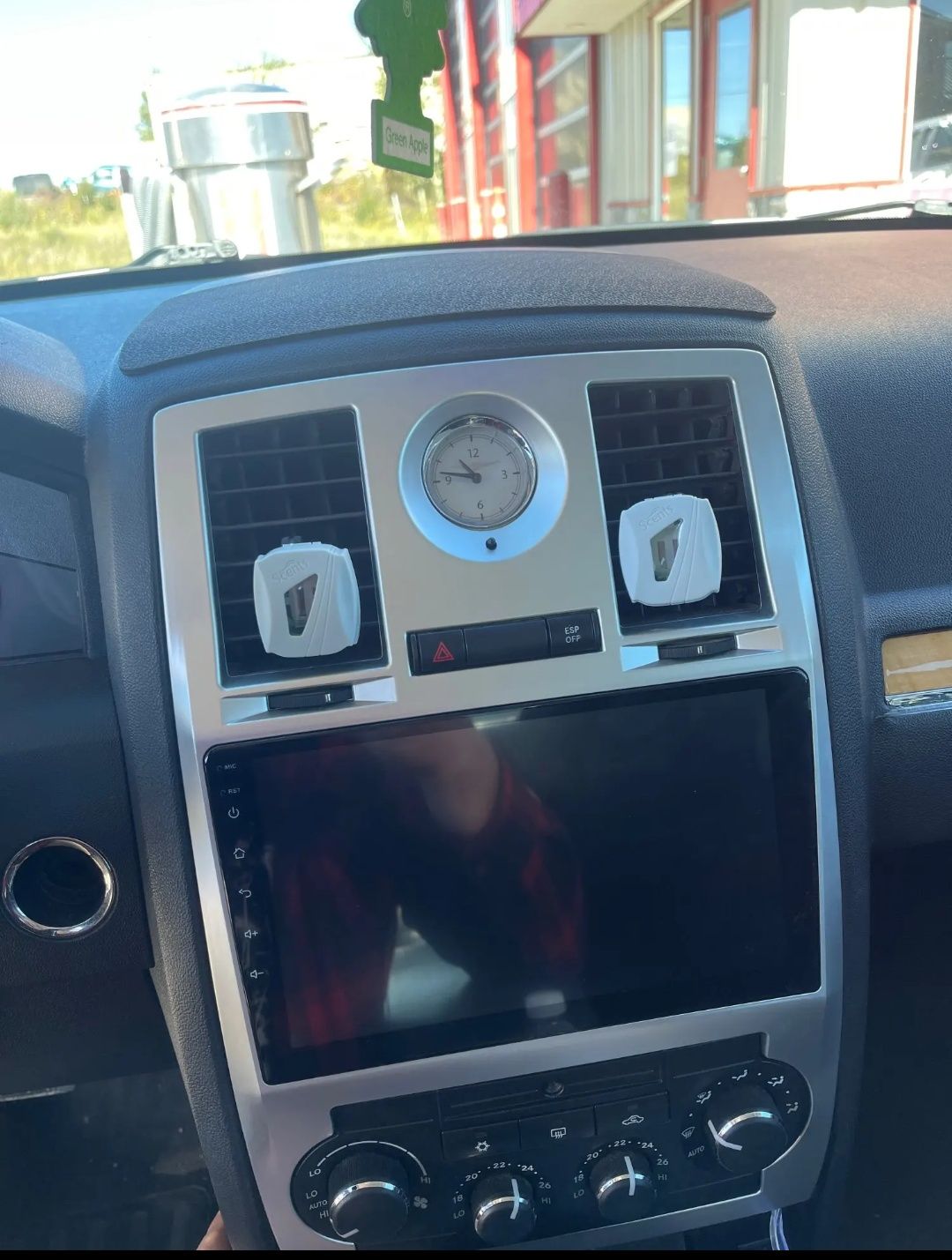 Rádio Chrysler 300C Android 13 com GPS