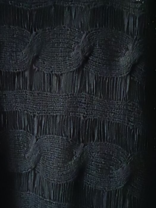 czarny ażurowy sweterek