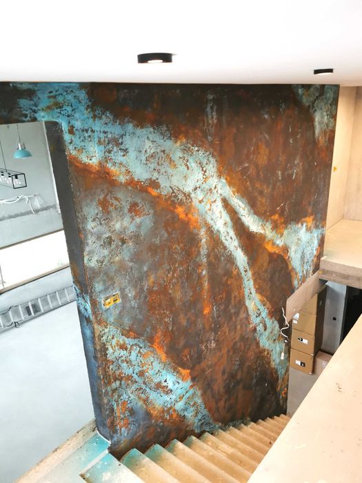 Dekoracje ścian beton architektoniczny tynki dekoracyjne malowanie