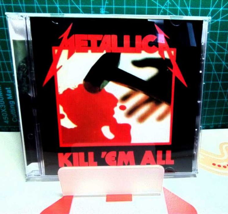 Коллекция дисков Metallica (Трэш-метал (хэви-метал))