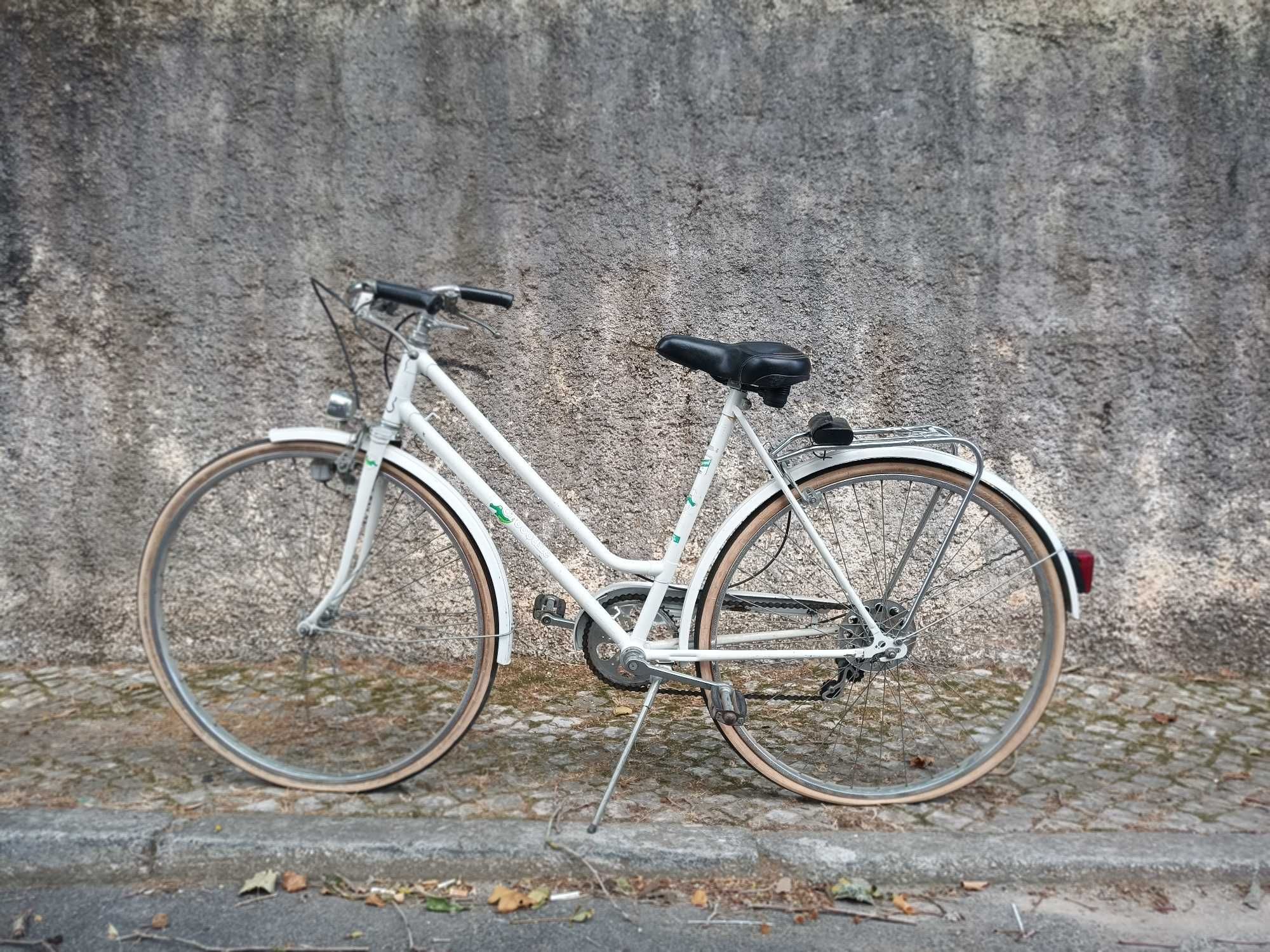 Bicicleta vintage senhora