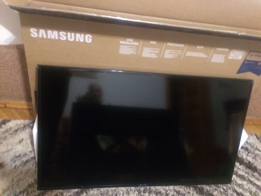 Продам Samsung UE-55U7100 55"