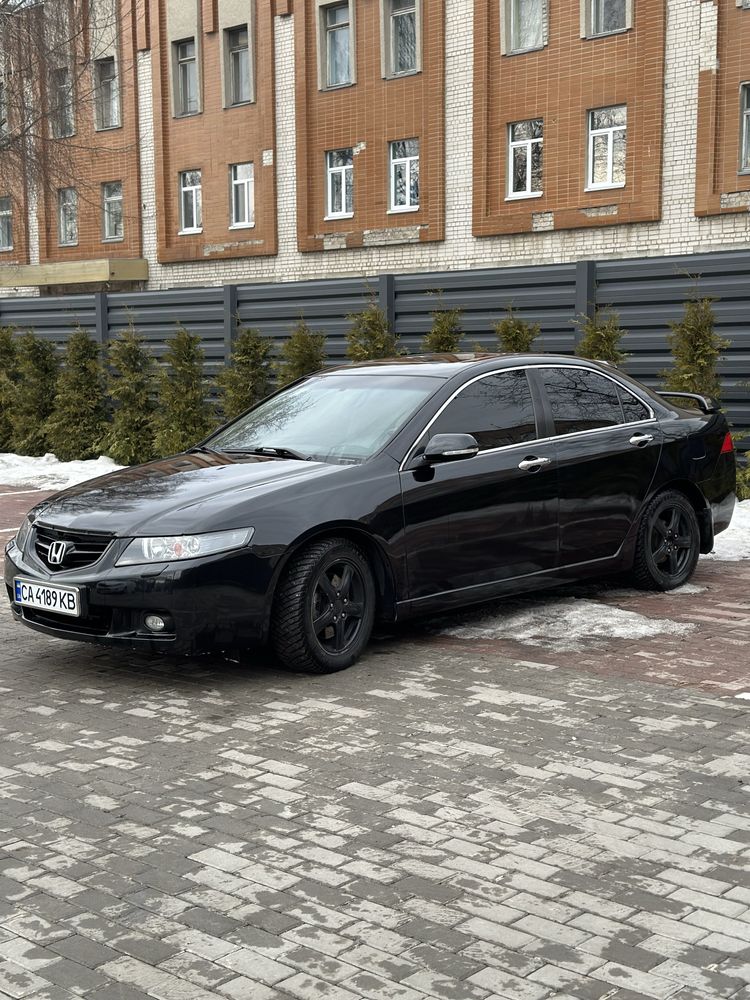 Продам автомобіль Honda Accord7