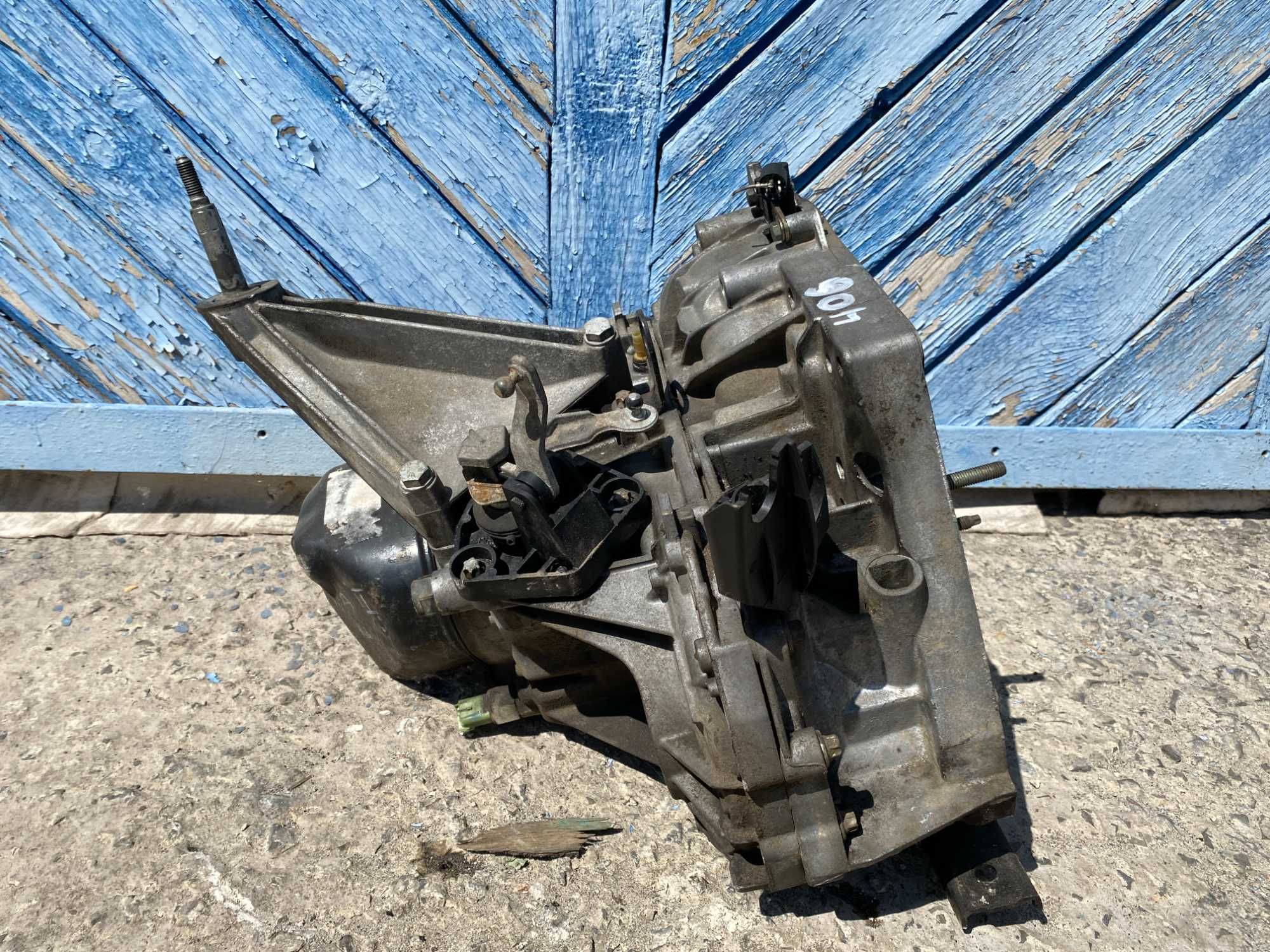 КПП коробка передач Renault Laguna 2 1.6 16V