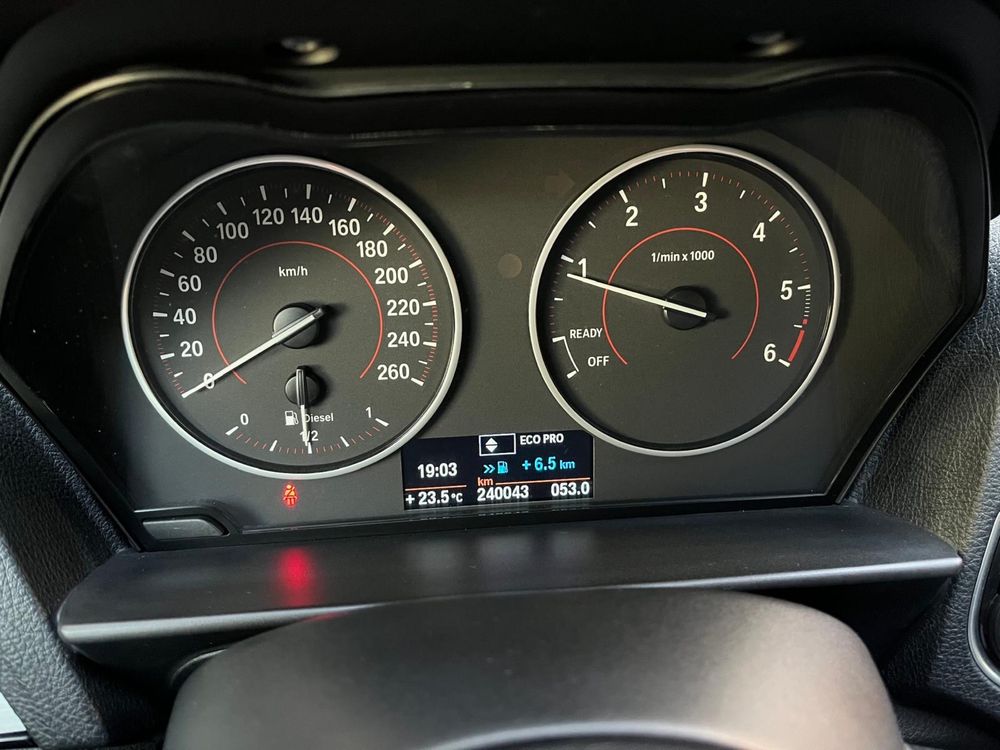 BMW Série 1 116d | 2013 | Full Extras | Interior impecável