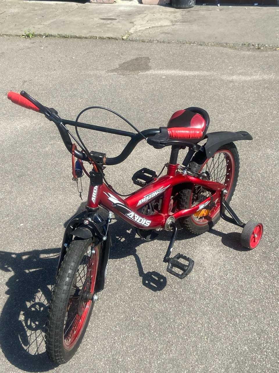 Продається велосипед дитячий, колесо 16 діаметром
