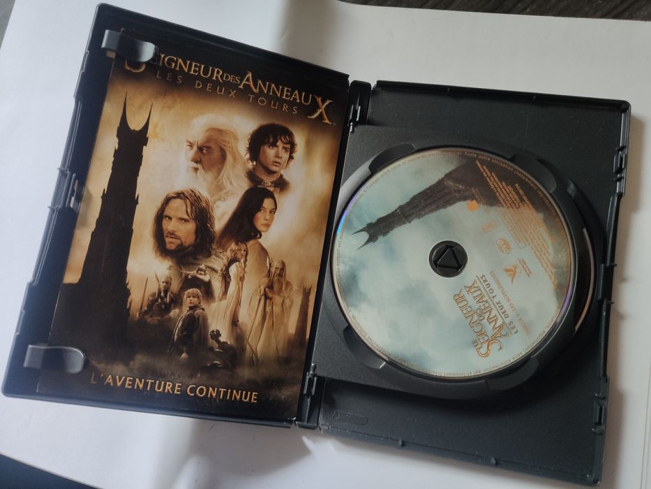 Filmes em DVD como novos