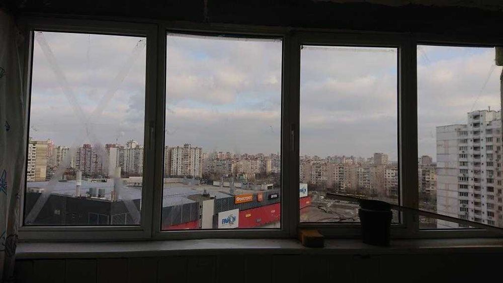 Продаж 2-к квартири 53,3 м2 м. Київ, вул.Лаврухіна, 7. 55000$