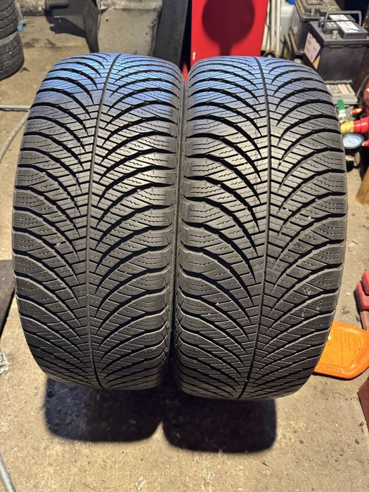 205/55R16 94V dot4718 GoodYear opona całoroczna