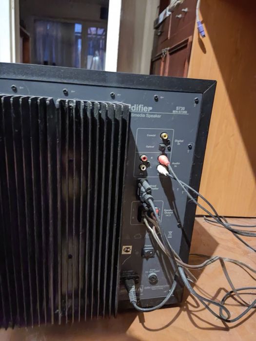 Акустическая система  Edifier S730