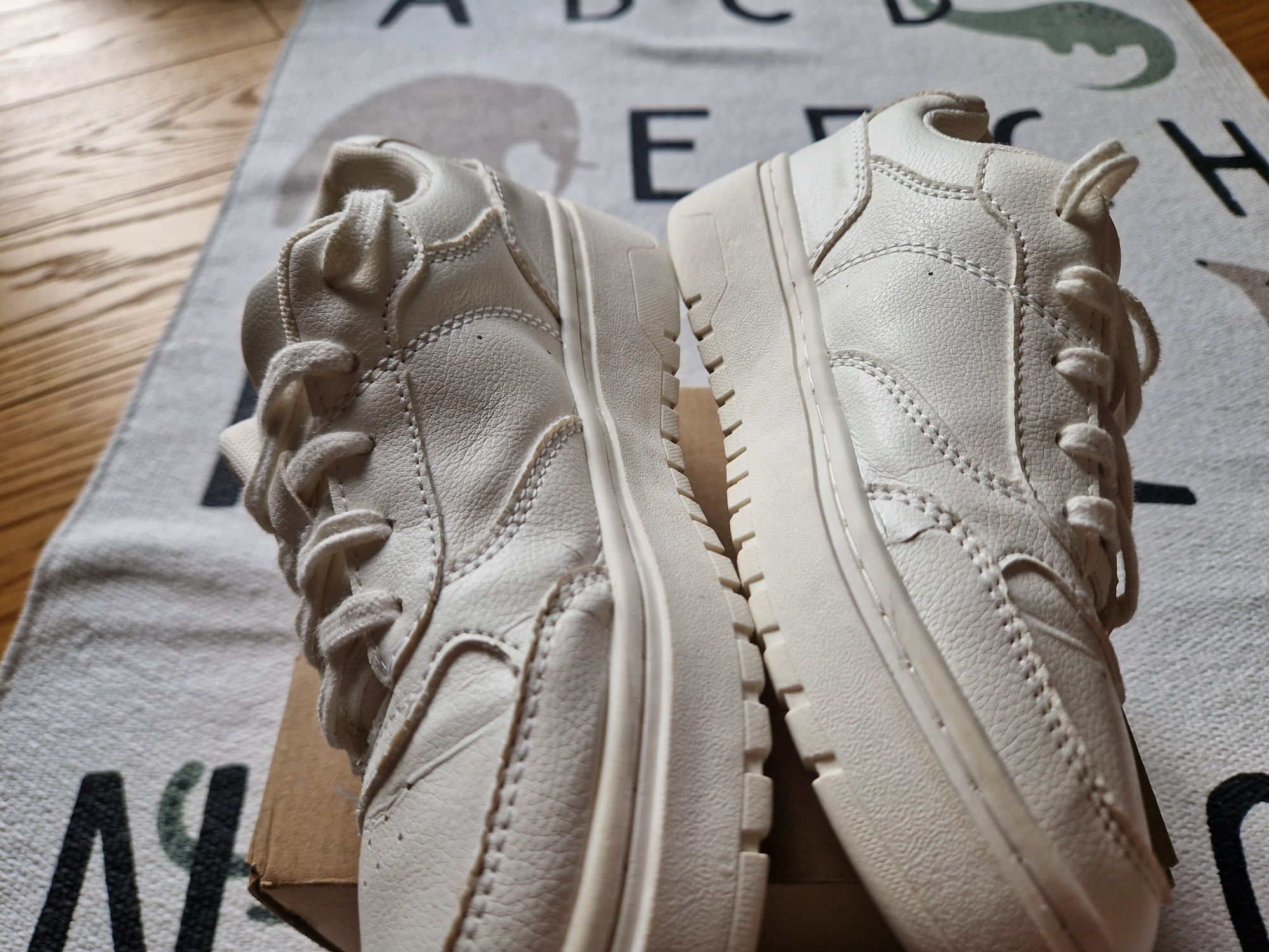 Buty Zara rozmiar 33