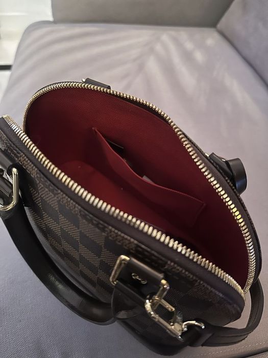 Mala Louis Vuitton Alma bb