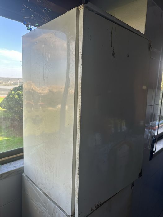 Arca congraldora de encastrar