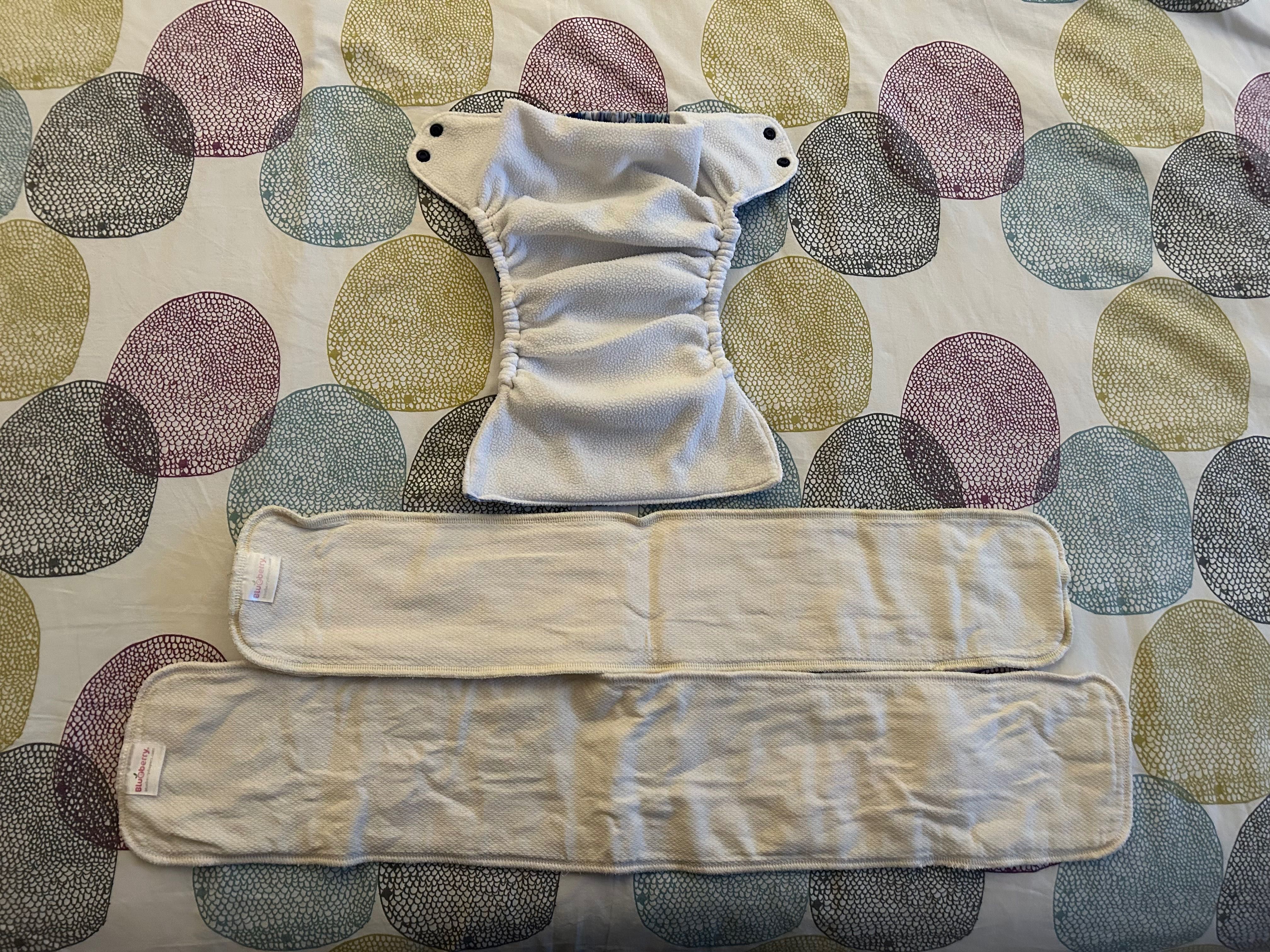 Vendo conjunto de Fraldas Reutilizáveis, como novas, ver descrição