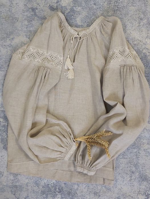 Вишиванка ручної роботи