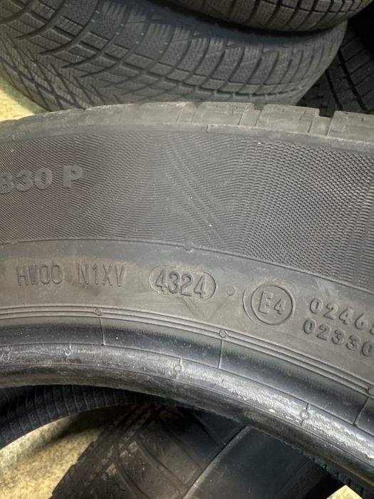 Шины б.у 225 55 R17 Continental ContiWinterContact TS830P 101V 2 шт