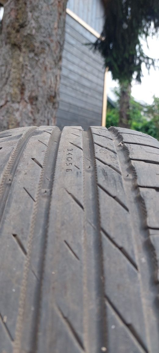 2 Opony letnie Nokian 205/55/16 i 4 Alu kola z zimowymi oponami 15cali