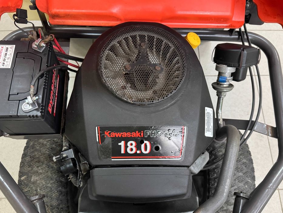 Traktorek Rider Husqvarna PR 18 4X4 KAWASAKI Agregat 112 WSPOMAGANIE