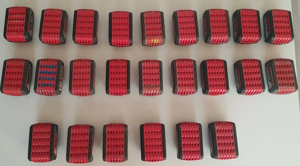 Акумулятори, батареї, Bosch 4.0 Ah 18V Li-lon.