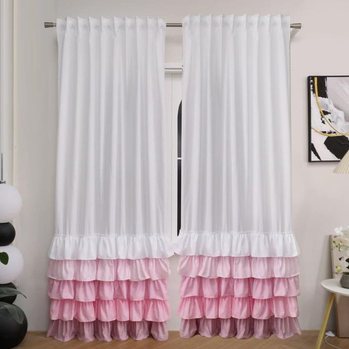 Komplet 2 sztuk Zasłon w różowe falbany